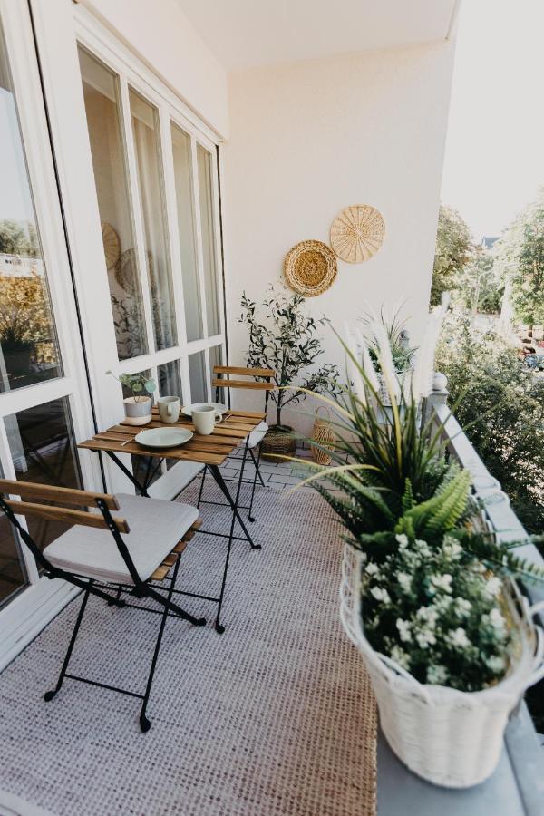 Traber Apartments Im Herzen Leipzigs Balkon Parkplatz Ngoại thất bức ảnh